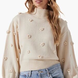 Astr The Label Flower Pique Cream Textured Women's Sweater